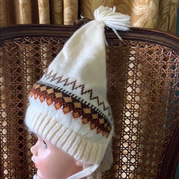Vintage Knit Hat Pixie Cap Hat With Tassel 1960s Child 60s - Picture 8 of 8
